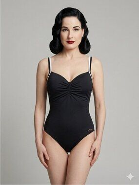 Vintage Black Swimsuit w/ Ruching at Chest - 14, made in Italy! 🇮🇹